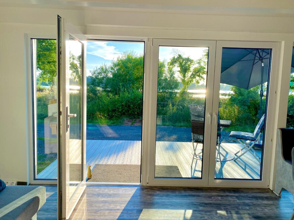 Apartment House Of Happiness Mit Seeblick Hungen