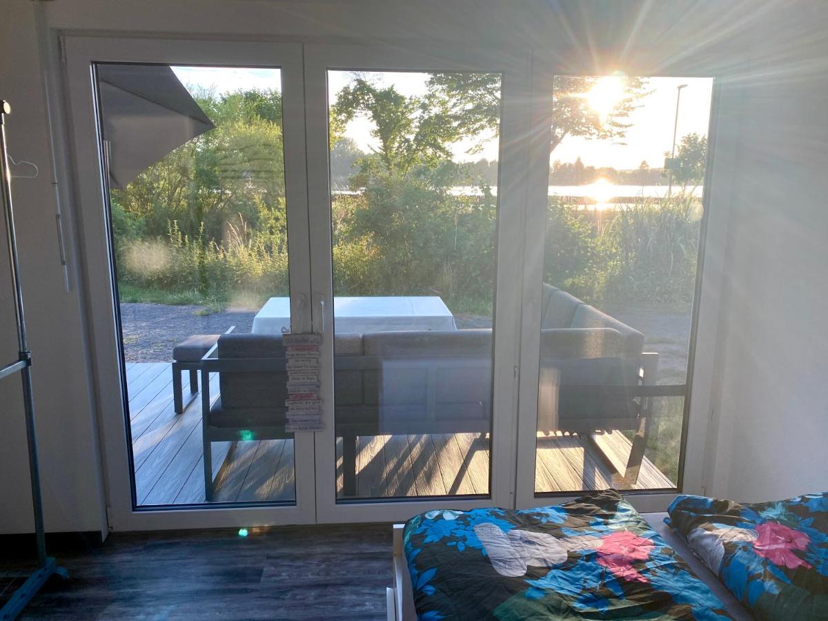 Apartment House Of Happiness Mit Seeblick