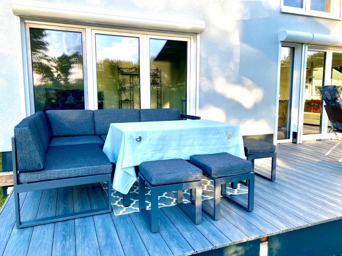 House Of Happiness Mit Seeblick Apartment Hungen
